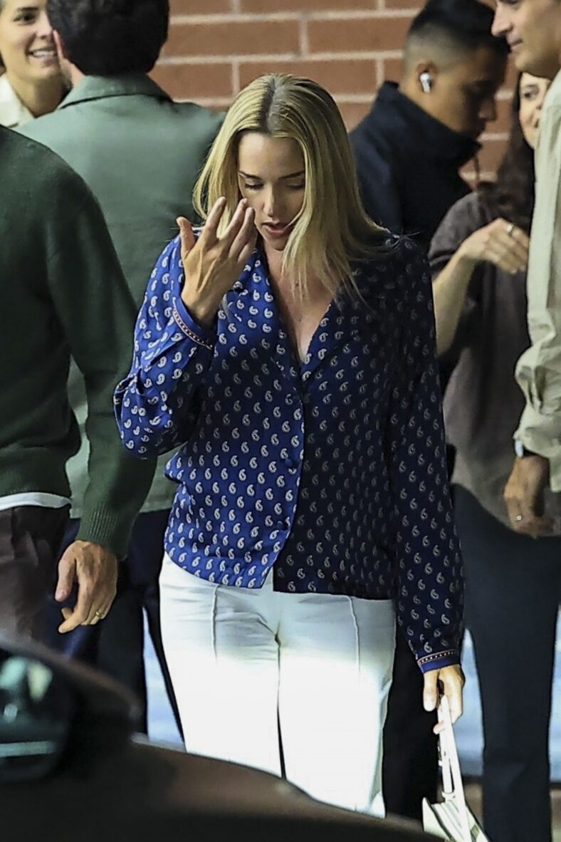 BrianneHoweyPregnancy010.jpg