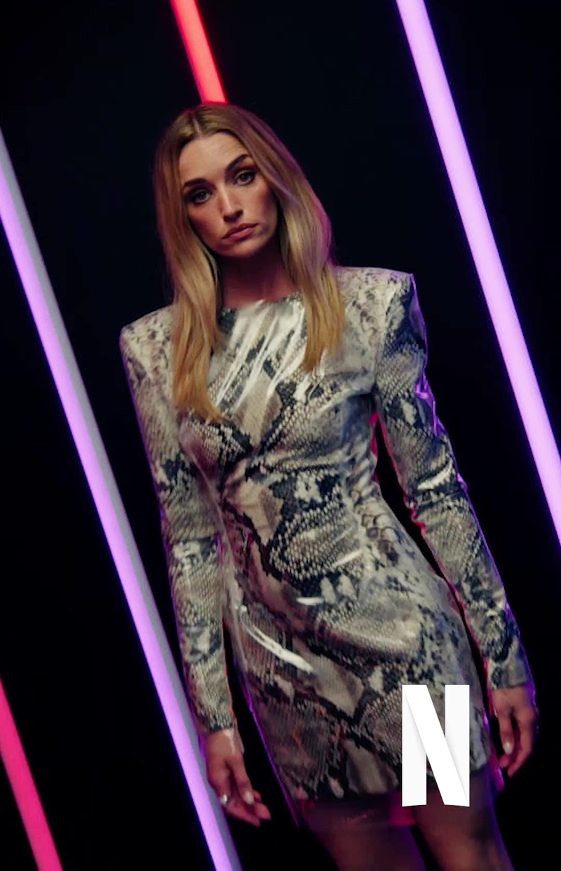 Click to view full size image
==============
Brianne_Howey_TUDUM__002.jpg Brianne_Howey_TUDUM__002.jpg